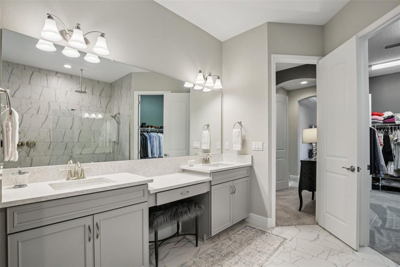 14235 Swiss Bridge Drive , Riverview, FL 33579 Photo