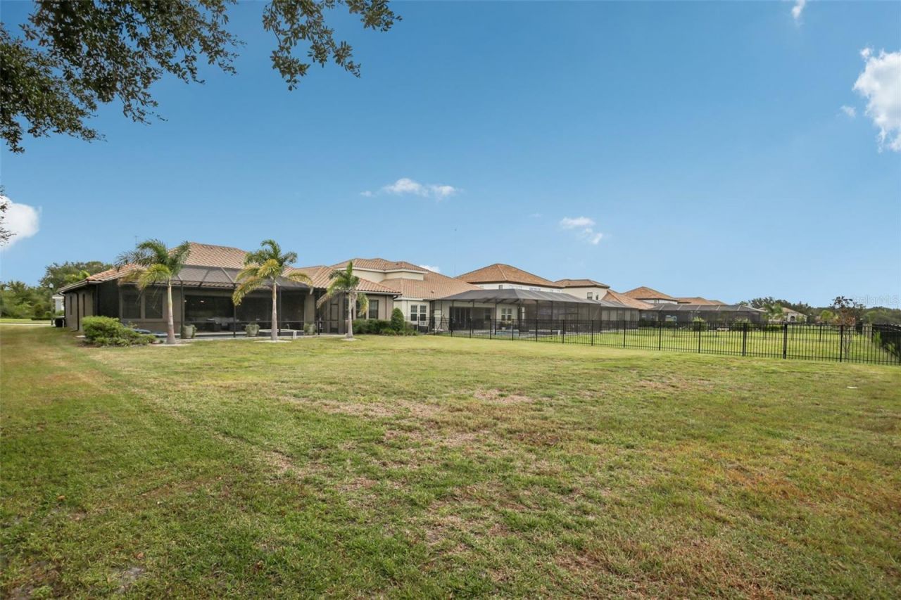14235 Swiss Bridge Drive , Riverview, FL 33579 Photo