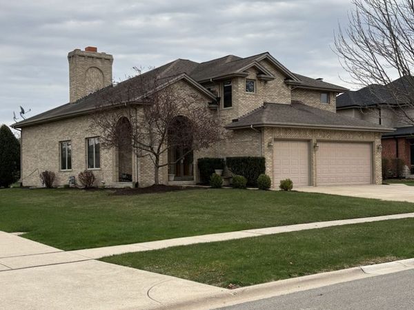 408 Siesta Drive , New Lenox, IL 60451