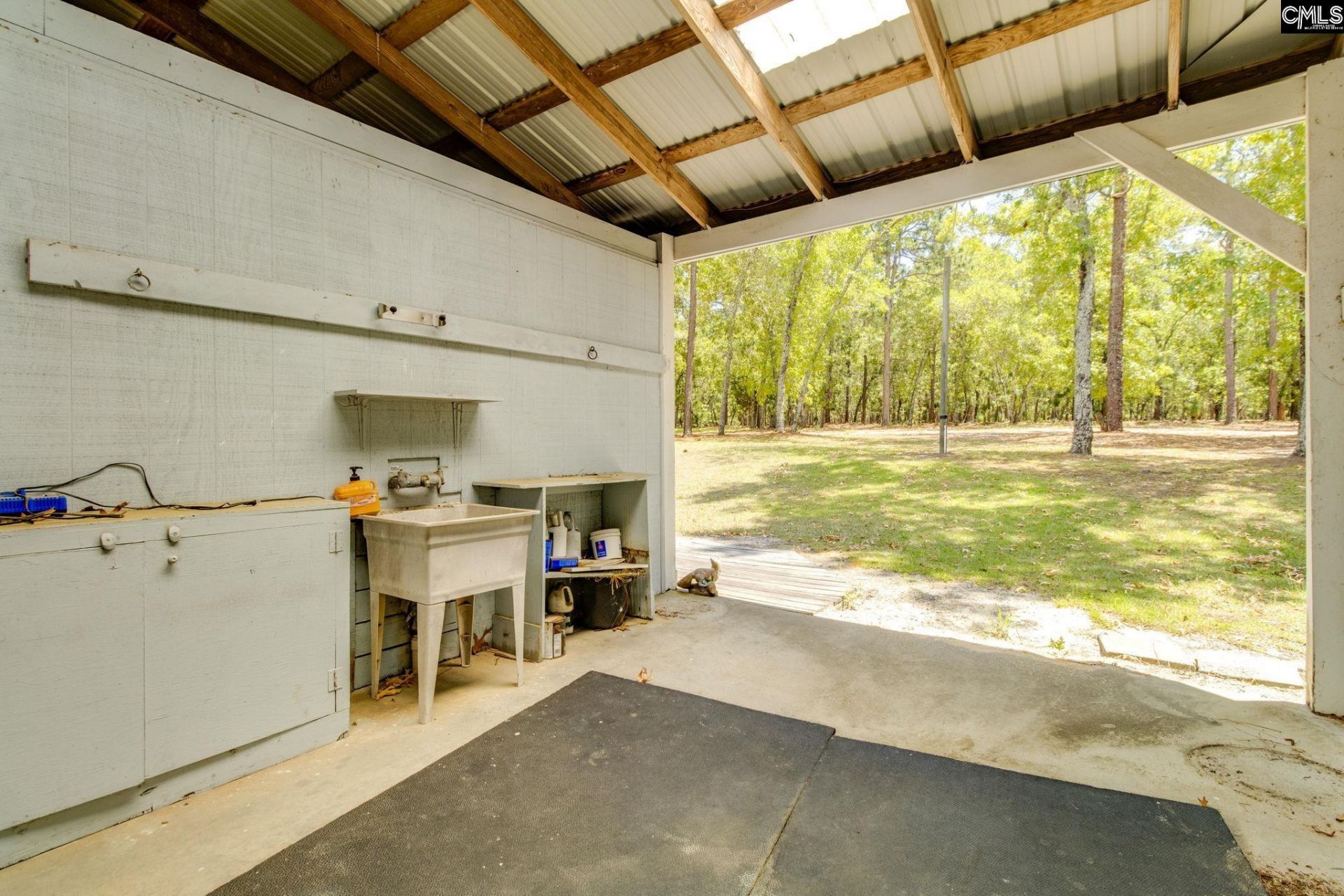 83 Foxwood Lane  Photo 9