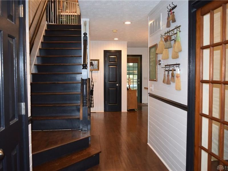 797 Hiser Avenue, Moorefield Township, OH 45503 Photo 8