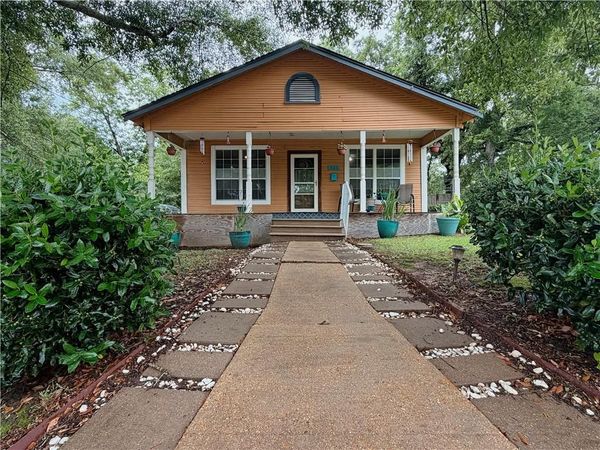 521 MAIN STREET Street, Pineville, LA 71360