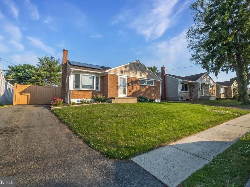 524 Boeing Avenue, Reading, PA 19601 Main Photo