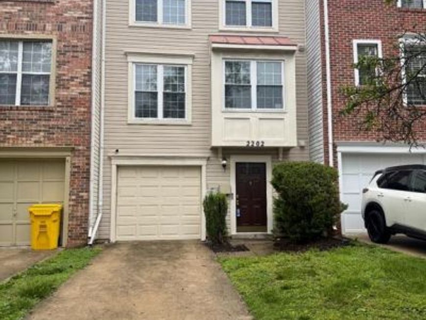 2202 Commissary Circle, Unit 208, Odenton, MD 21113 Main Photo