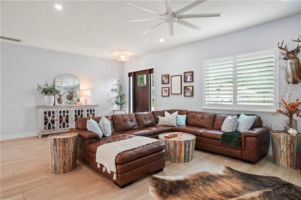 4255 79th Street, Vero Beach, FL 32967 Photo