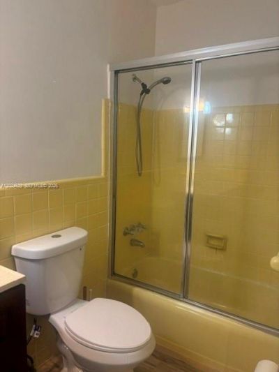 600 Layne Blvd , Unit 212, Hallandale Beach, FL 33009 Photo