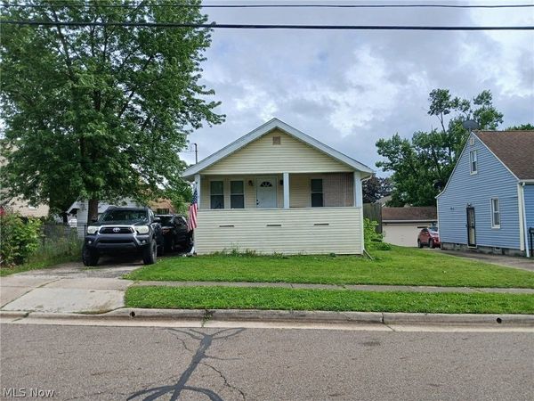 760 Silvercrest Avenue , Akron, OH 44314