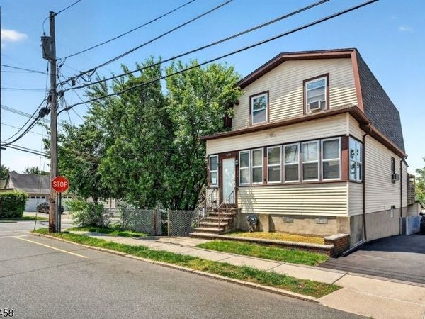 109 Main St, Garfield, NJ 07026