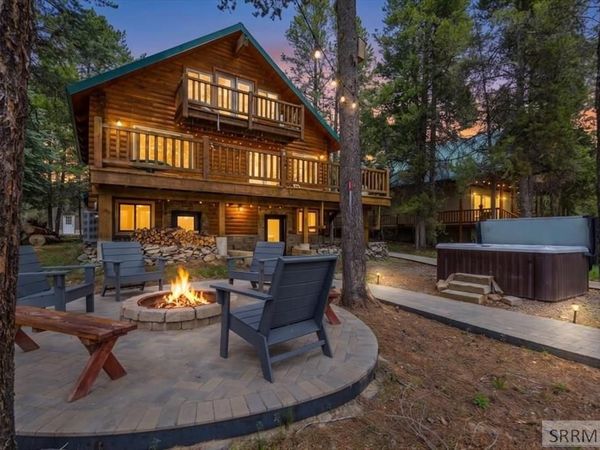 3724 Snake River Road, ISLAND PARK, ID 83429