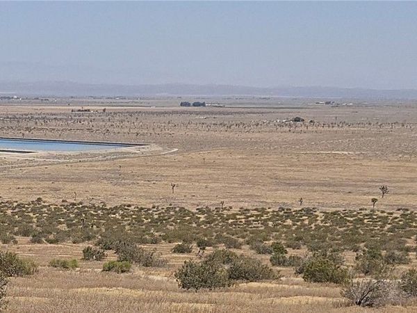 0 Avenue M-8, Palmdale, CA 93591