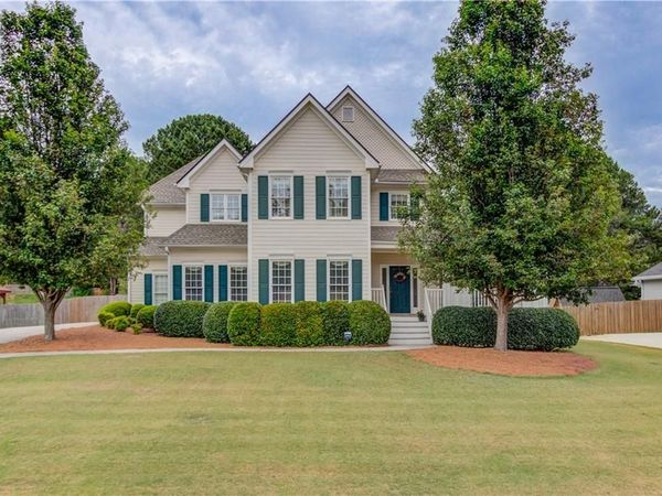 1770 Gleneden Court, Grayson, GA 30017