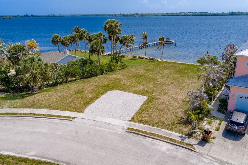 9494 52nd Court, Sebastian, FL 32958 Photo
