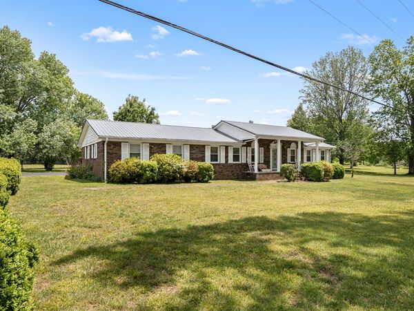 369 Brandontown Rd , Manchester, TN 37355
