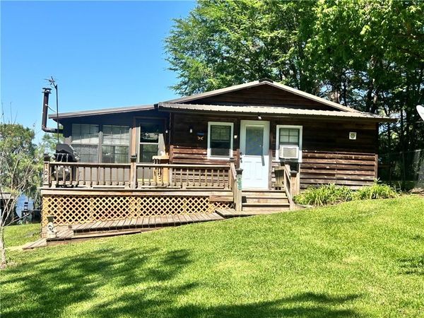 126 BILL STRINGER Road, Campti, LA 71411