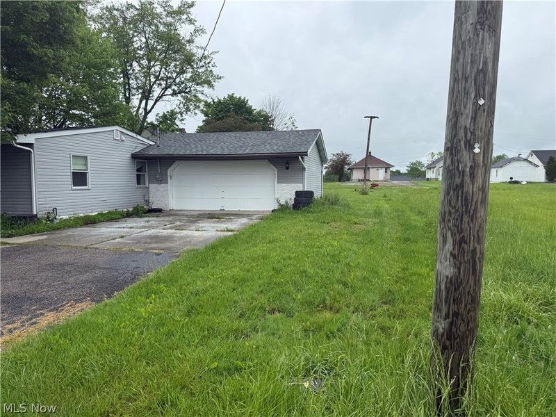 131 Marshall Avenue W, Warren, OH 44483 Photo 5