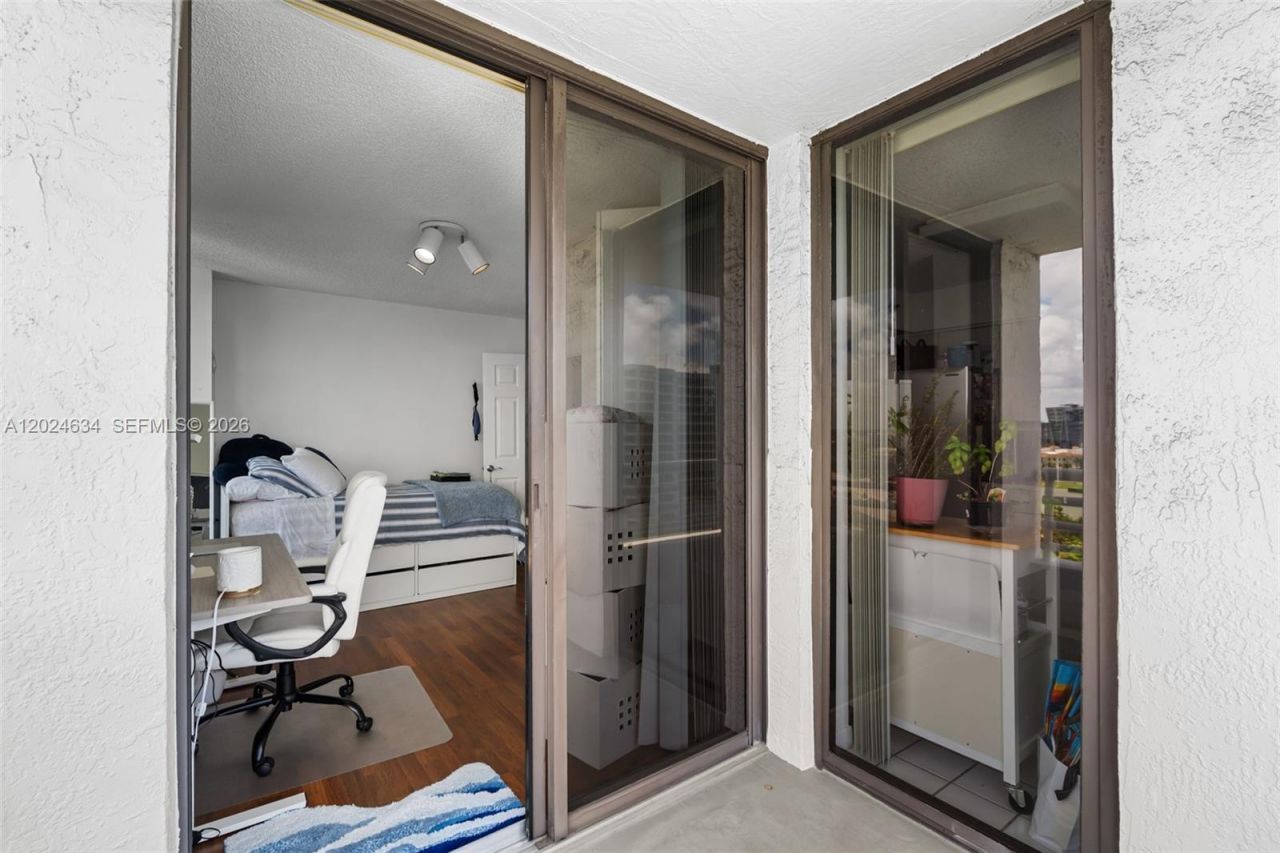 3300 NE 192nd St, Unit 1601, Aventura, FL 33180 Photo