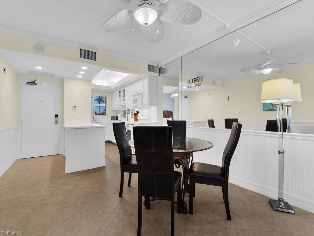 140 Seaview Ct, Unit 206S, Marco Island, FL 34145 Photo