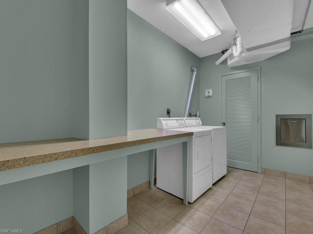 140 Seaview Ct, Unit 206S, Marco Island, FL 34145 Photo