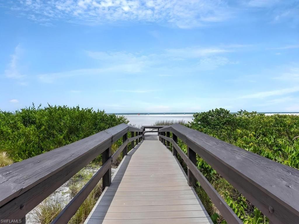 140 Seaview Ct, Unit 206S, Marco Island, FL 34145 Photo