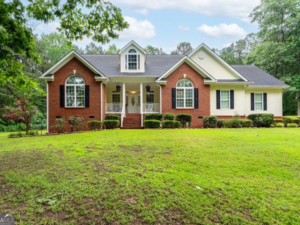 140 Honeysuckle Road NW, Milledgeville, GA 31061