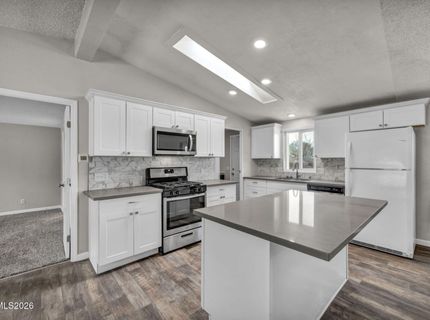 1090 Green Valley Drive, Fernley, NV 89408 Photo