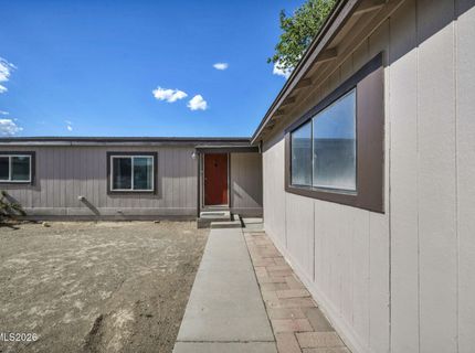 1090 Green Valley Drive, Fernley, NV 89408 Photo