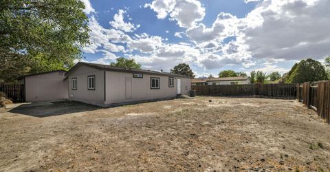 1090 Green Valley Drive, Fernley, NV 89408 Photo