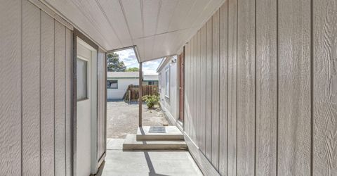 1090 Green Valley Drive, Fernley, NV 89408 Photo