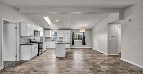 1090 Green Valley Drive, Fernley, NV 89408 Photo