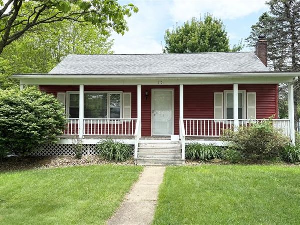 115 Westview Dr, Butler, PA 16001