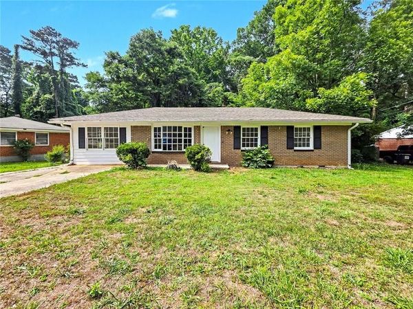 1350 Lori Court , Conley, GA 30288