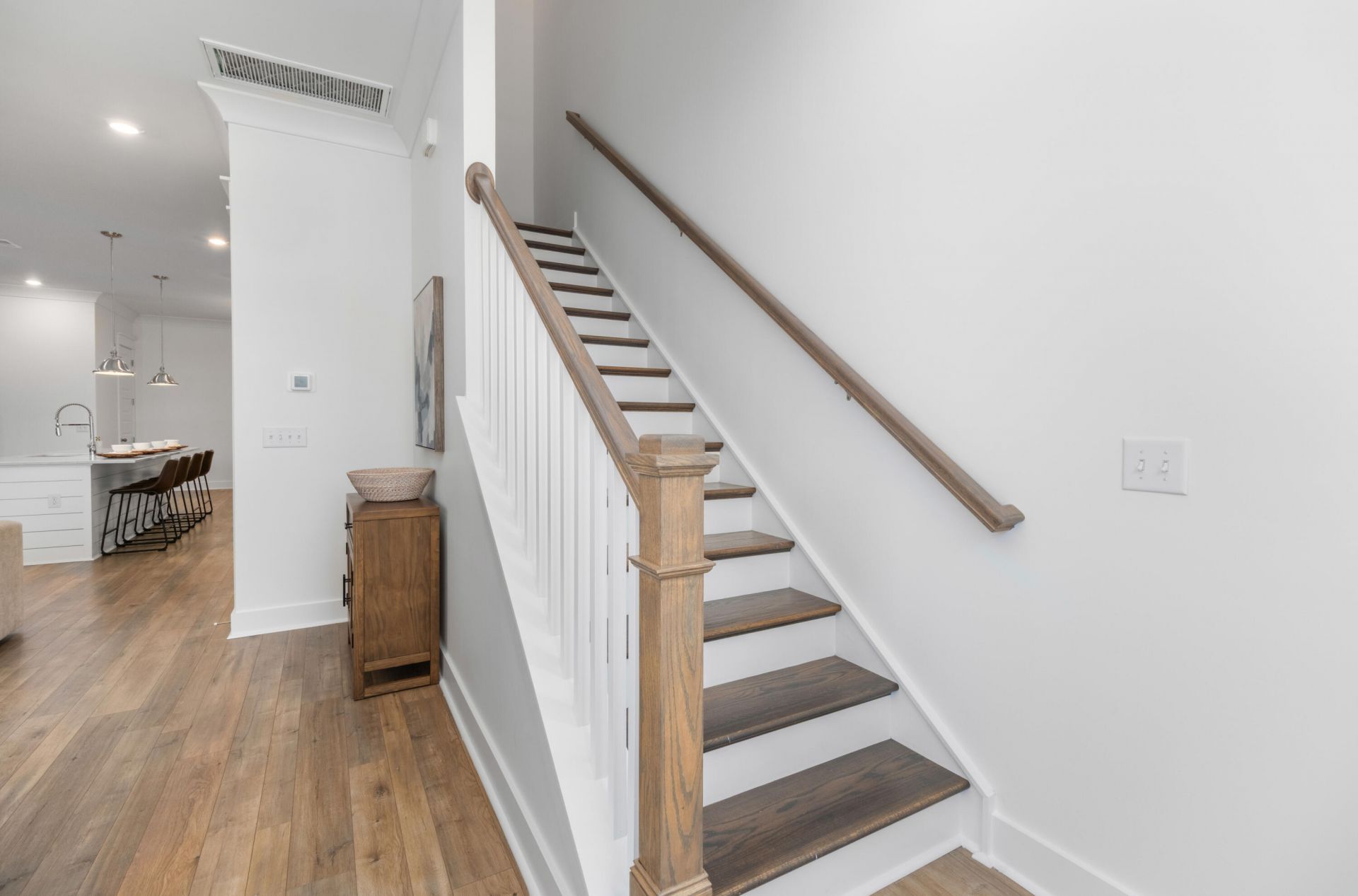 803 Kings Oak Court Photo 15