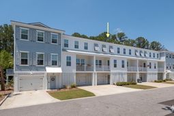 803 Kings Oak Court photo 4