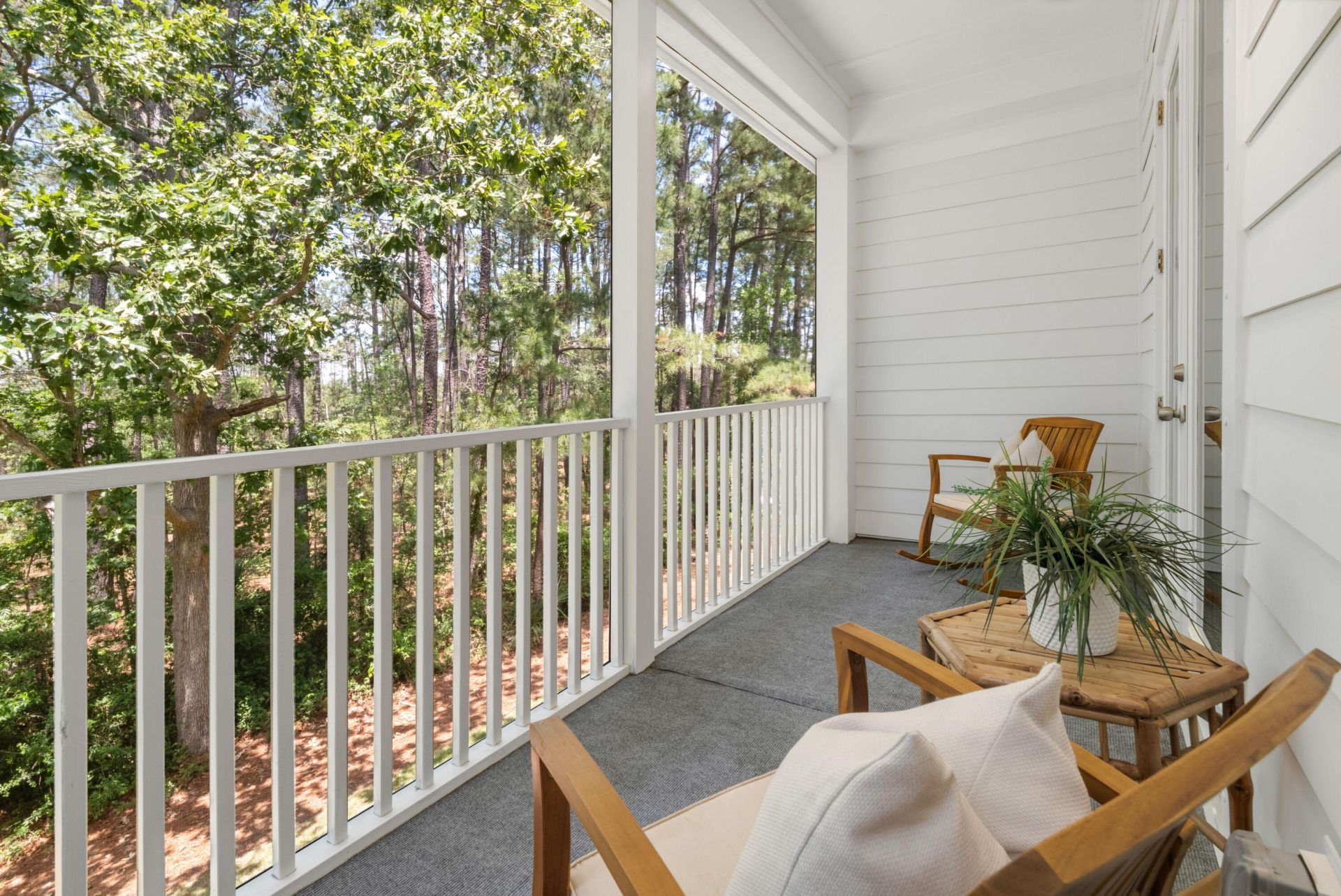 803 Kings Oak Court Photo 9