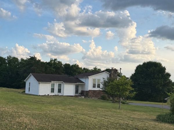 710 Shute Ln , Hendersonville, TN 37075