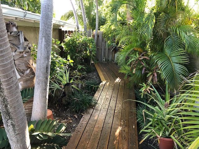 16 Key Haven Boulevard, Key Haven, FL 33040 Photo