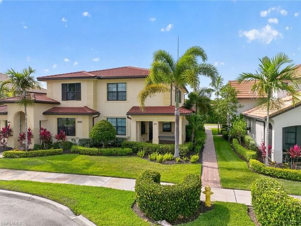 1435 Santiago CIR SW, Unit 2003, NAPLES, FL 34113