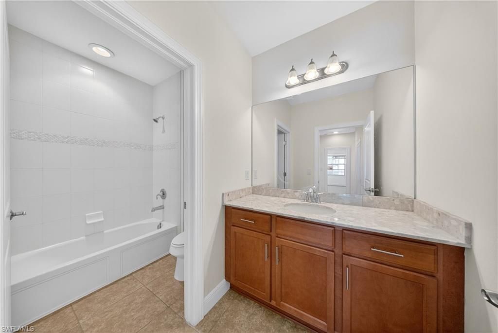 1435 Santiago Cir Sw, Unit 2003, Naples, FL 34113 Photo