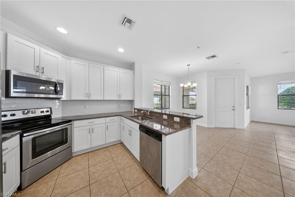 1435 Santiago Cir Sw, Unit 2003, Naples, FL 34113 Photo