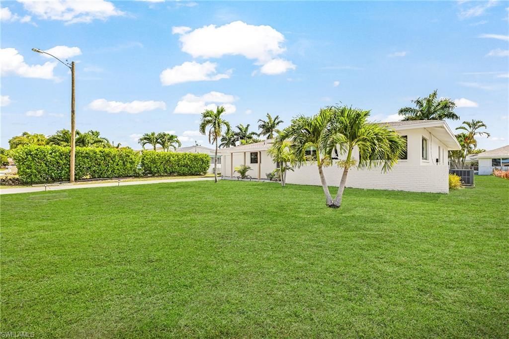 3009 SE 19th Pl , Cape Coral, FL 33904 Photo