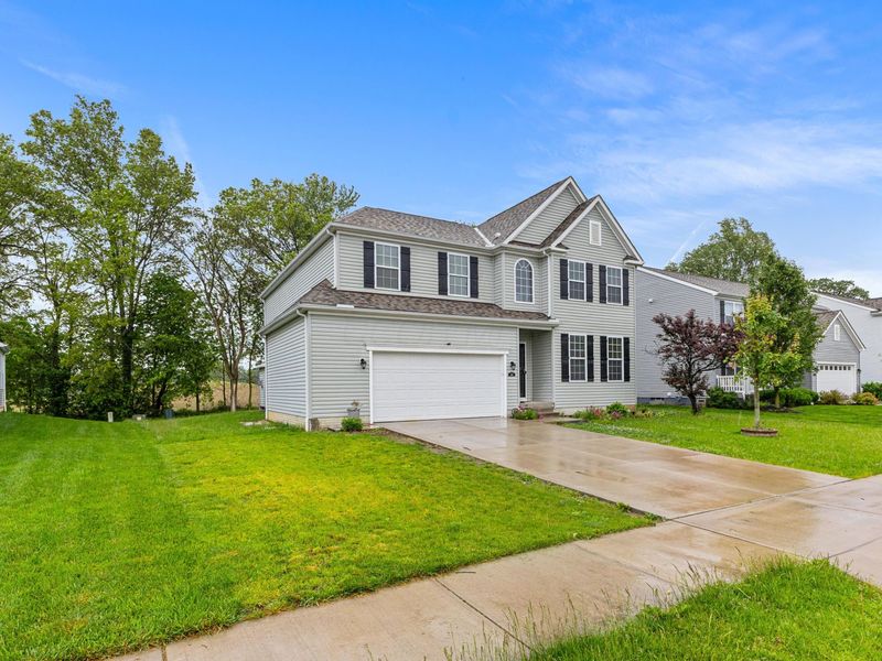 141 Mannaseh Drive W, Granville, OH 43023 Photo 3