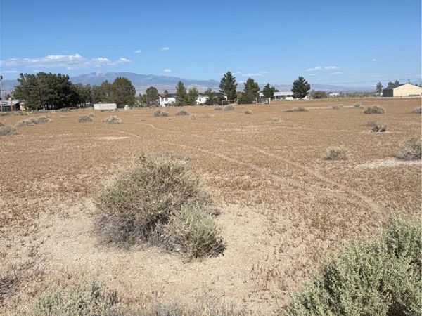 1781 S Sutton Drive , Pahrump, NV 89048