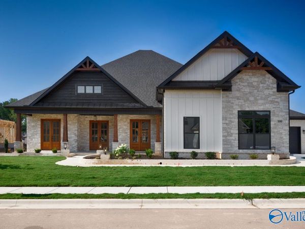 100 Twisted Cedar Circle, Madison, AL 35756
