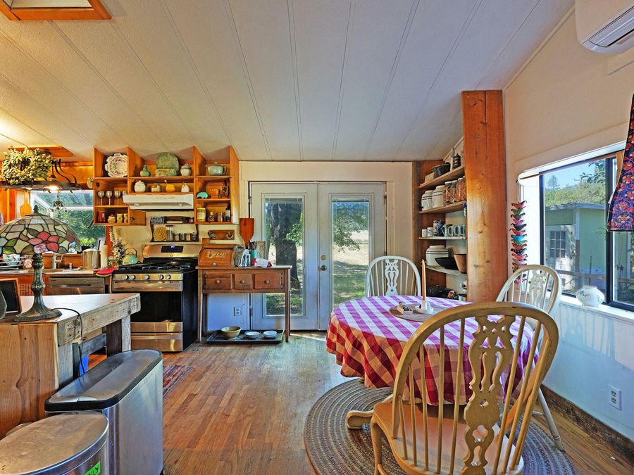 Property Image 38
