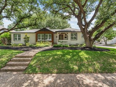 3839 Mattison Avenue, Fort Worth, TX 76107