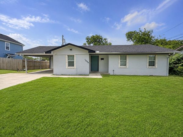 1906 E Avenue G, Temple, TX 76501