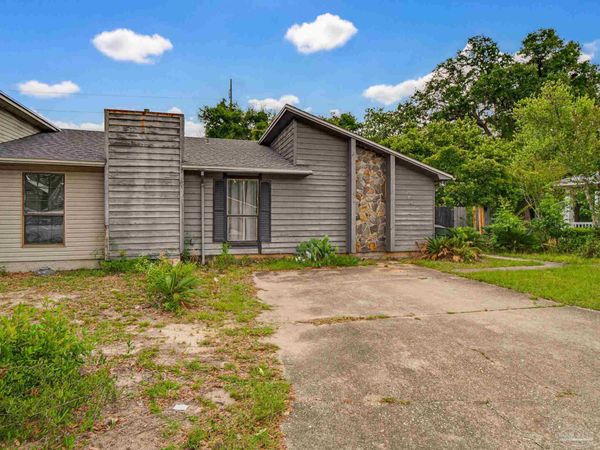 1838 San Dollar Cir, Pensacola, FL 32504