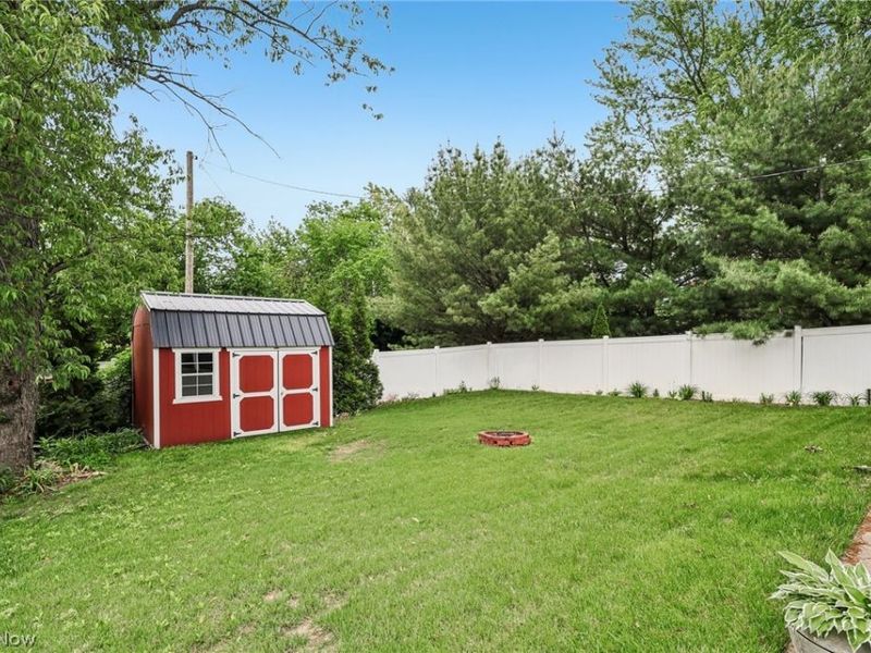 686 Portage Lakes Drive, New Franklin, OH 44319 Photo 40