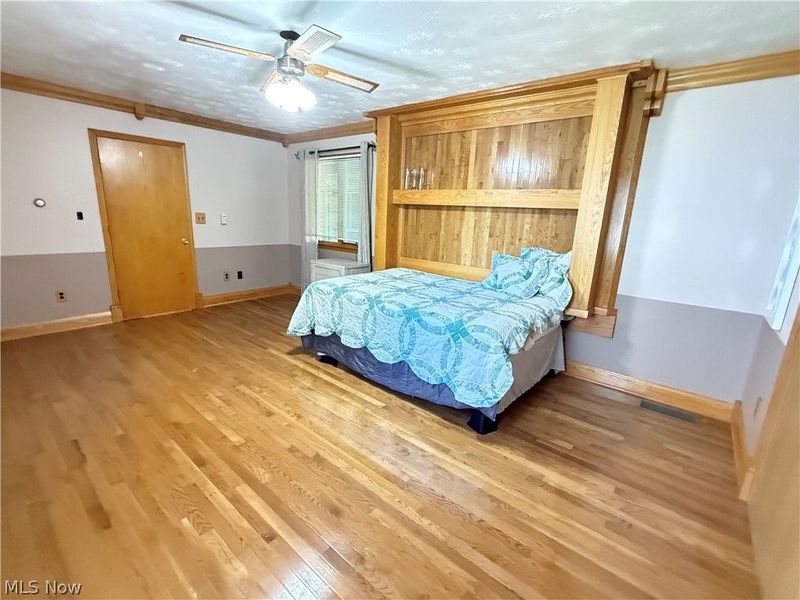 46605 Main Street, Jacobsburg, OH 43933 Photo 20