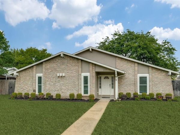 2117 Oak Brook Drive, Richardson, TX 75081